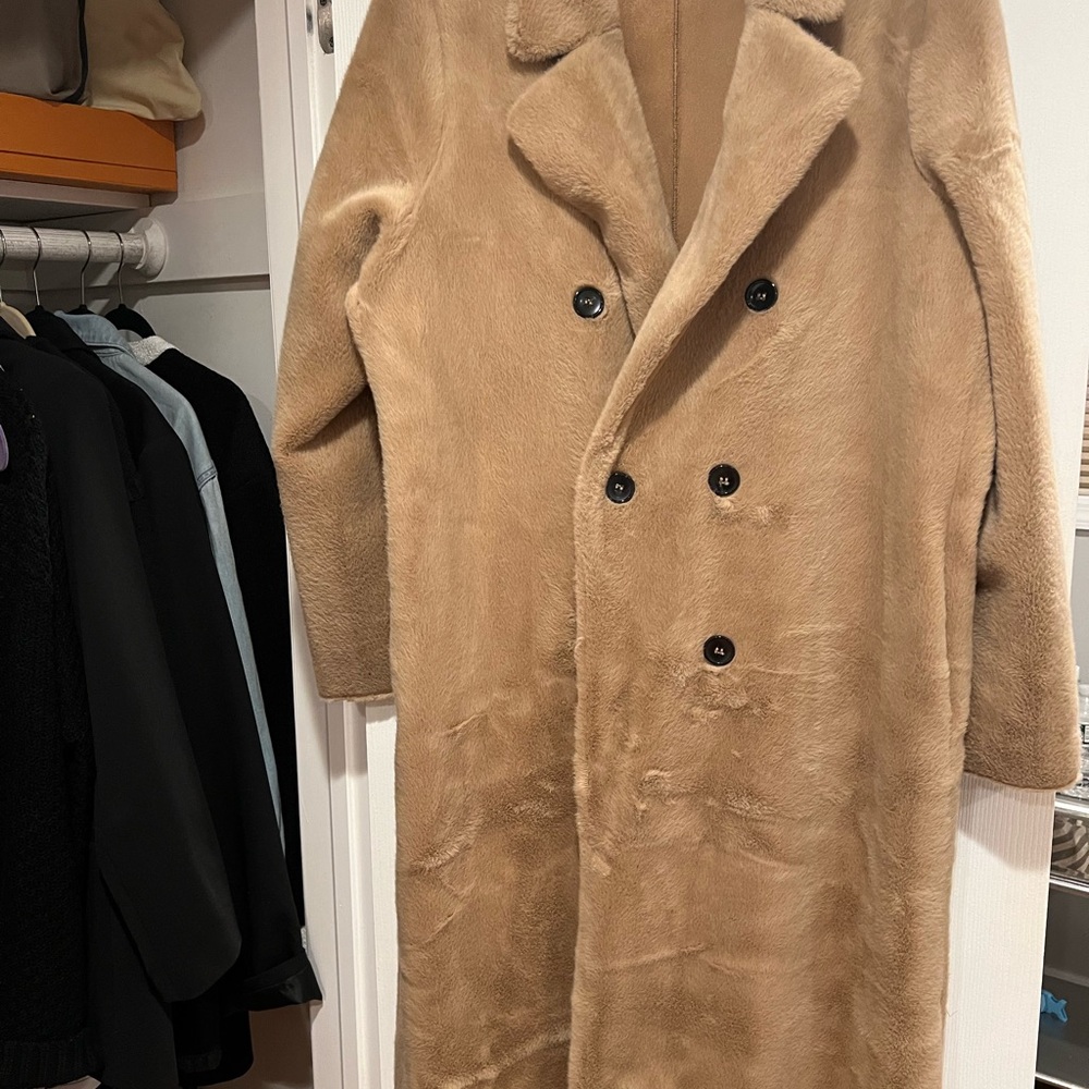 Magaschoni Women's Tan Plush Coat